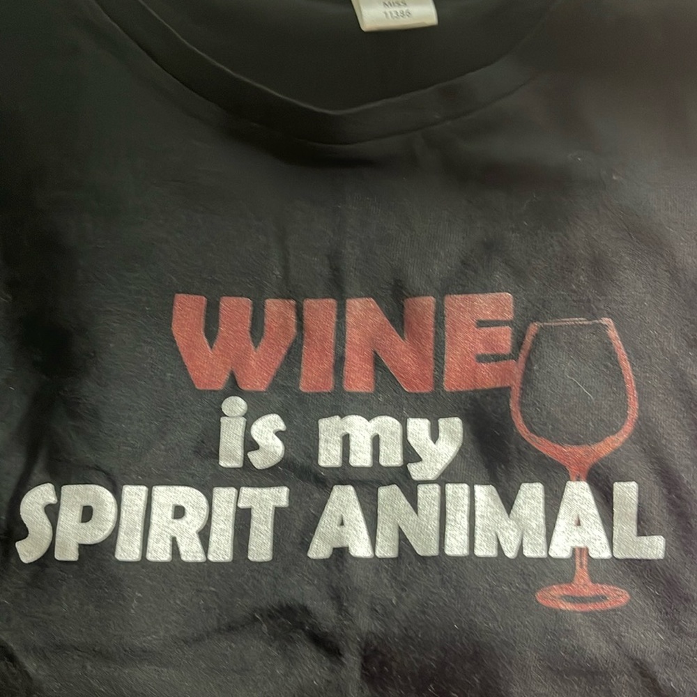 Women’s graphic tee, Wine is my Spirit Animal, XL